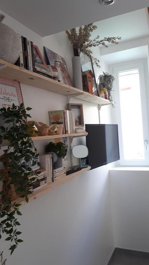Le Pop'Art - Rent4night Grenoble Appartement Buitenkant foto