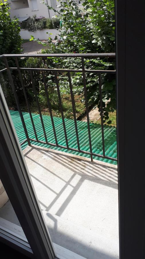 Le Pop'Art - Rent4night Grenoble Appartement Buitenkant foto