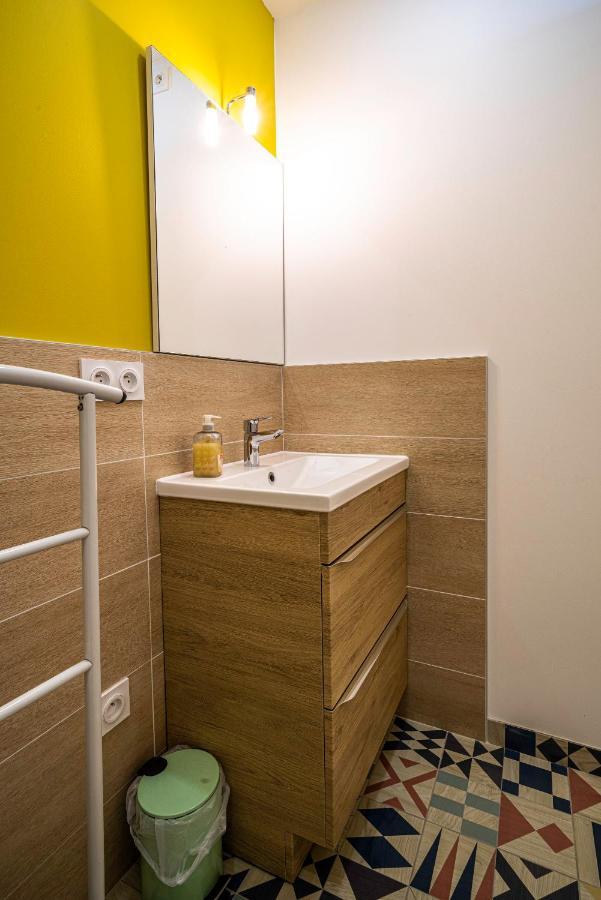 Le Pop'Art - Rent4night Grenoble Appartement Buitenkant foto